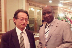 2013121219430000_300x200